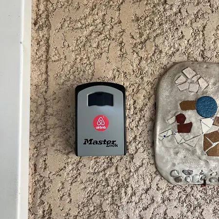 Gasthuis Cdg, Private 1 Roissy-en-France